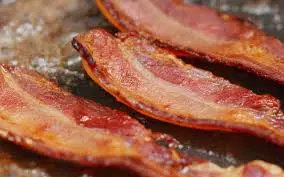 Streaky Bacon (per kg) - 1kg packet
